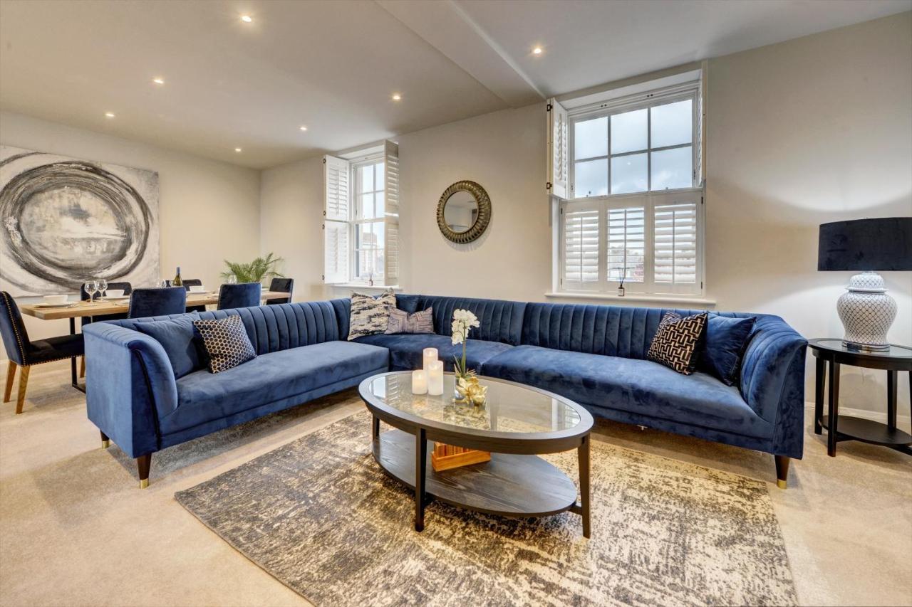 The Penthouse - Allocated Parking With City Views Ripon Exterior foto